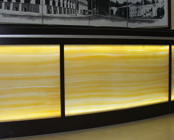 Декоративные вставки из стекла и пластика