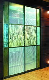 Фартуки для кухни из стекла